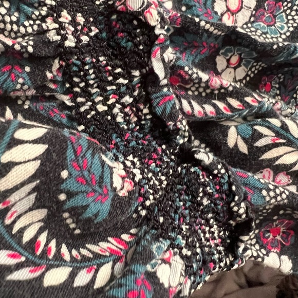 ♥️ Pretty Paisley Joe Fresh Shirt - Picture 5 of 5